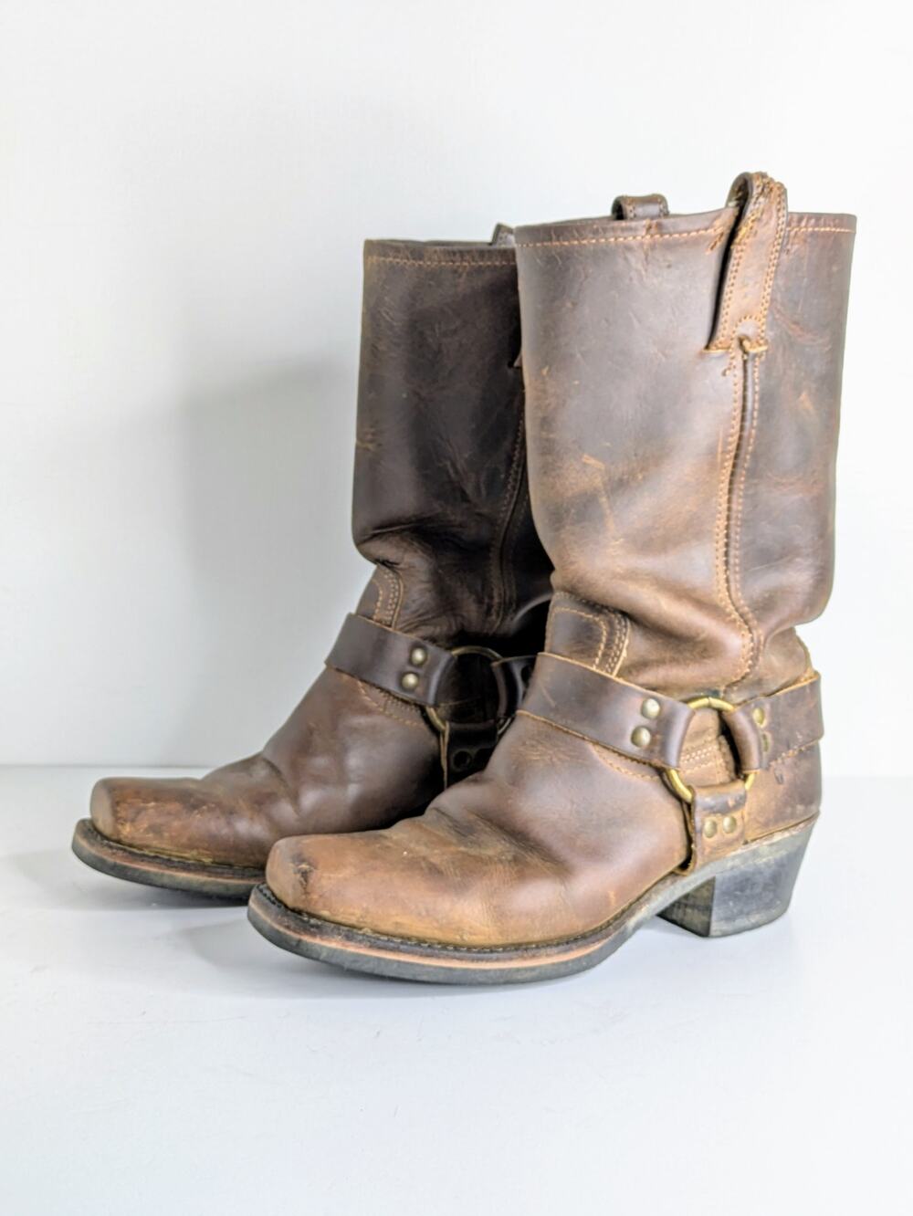 Frye Harness 12R Tall Boots 8 Brown Leather Square Toe Moto Western Pull On